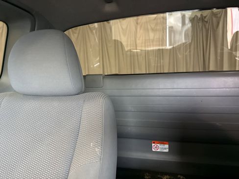 Used 2015 Toyota Tacoma 4WD Access Cab I4 AT image 16