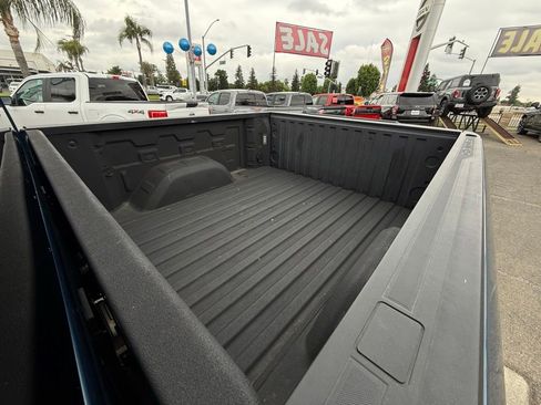 Used 2024 Chevrolet Silverado 1500 Custom Trail Boss w/ Dark Appearance Package AWD/4WD image 10