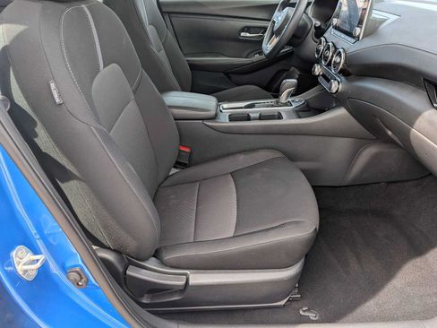Used 2024 Nissan Sentra SV FWD image 19