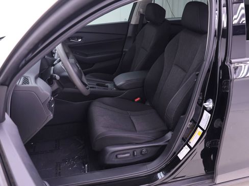Certified 2023 Honda Accord EX image 4