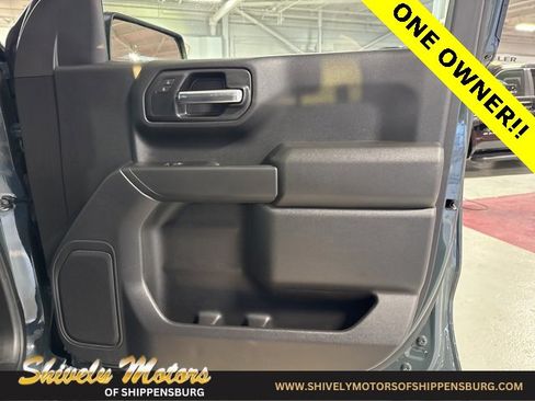 Used 2025 Chevrolet Silverado 1500 Custom Trail Boss image 39