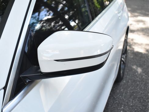 Used 2020 BMW 330i xDrive Sedan w/ Driving Assistance Package image 16