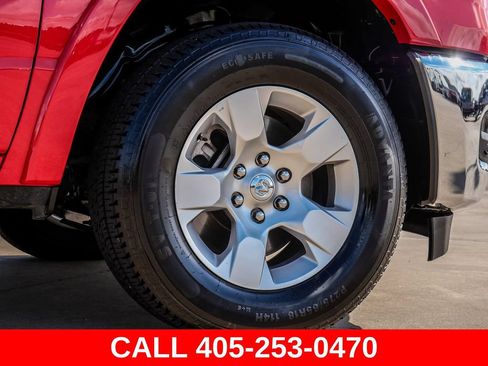 Used 2025 RAM 1500 Big Horn AWD/4WD image 70