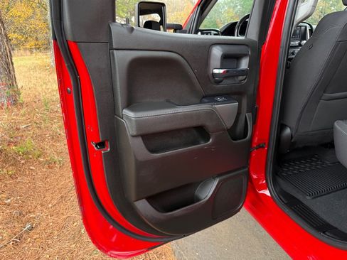 Used 2019 Chevrolet Silverado 1500 LT w/ All Star Edition image 60