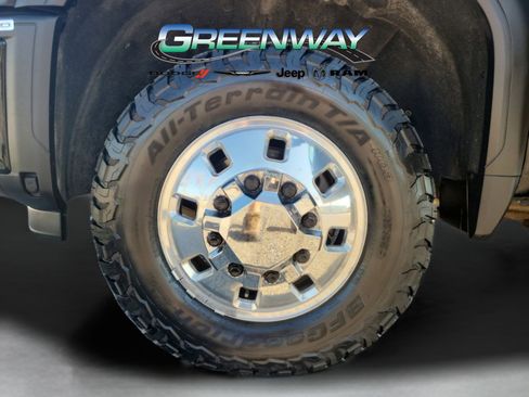 Used 2024 GMC Sierra 3500 Denali image 31