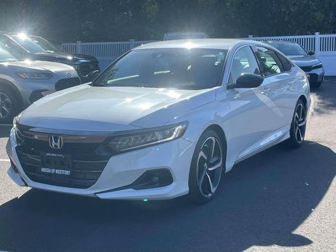 Certified 2022 Honda Accord Sport image 3