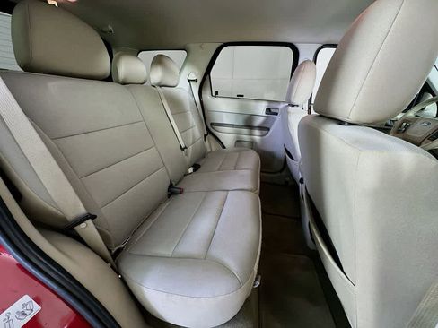 Used 2011 Ford Escape XLT image 28
