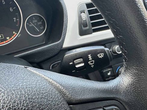 Used 2013 BMW 328i Sedan RWD image 29