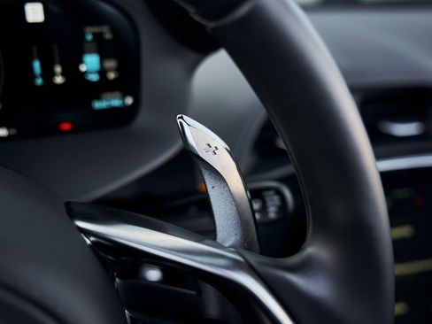 Used 2025 McLaren Artura Spider image 49