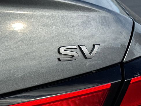 Used 2024 Nissan Altima 2.5 SV image 31