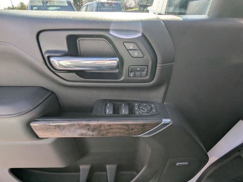 Used 2020 GMC Sierra 2500 Denali image 25