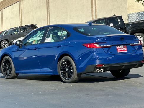 New 2026 Toyota Camry SE image 6