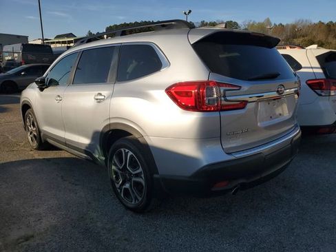 Used 2024 Subaru Ascent Limited w/ Technology Package image 7