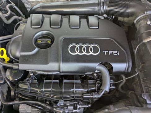 Used 2017 Audi Q3 2.0T Premium Plus FWD image 22