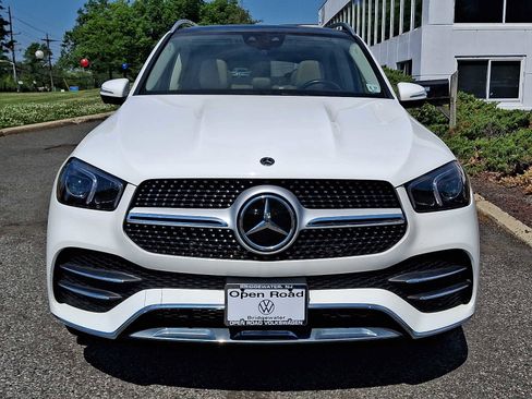Used 2022 Mercedes-Benz GLE 350 4MATIC image 2