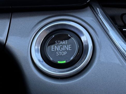 Used 2024 Chevrolet Trax LT w/ Driver Confidence Package image 22