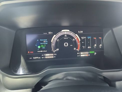 Used 2025 Toyota Sequoia Platinum AWD/4WD image 17
