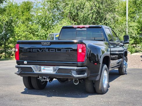 New 2026 Chevrolet Silverado 3500 High Country w/ High Country Premium Package AWD/4WD image 3