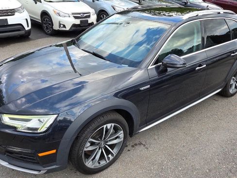Used 2017 Audi A4 2.0T allroad Premium Plus w/ Technology Package AWD/4WD image 5