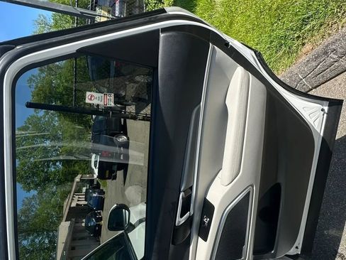 Used 2020 Kia Telluride S AWD/4WD image 33