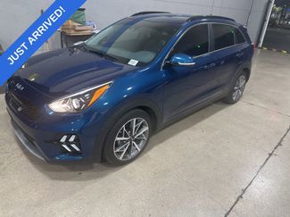 Used 2022 Kia Niro Touring Special Edition video 1