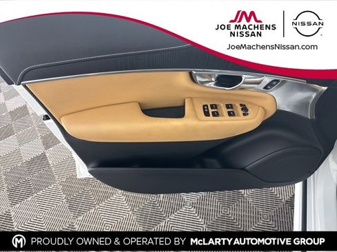 Used 2021 Volvo XC90 T8 Inscription w/ Advanced Package image 18