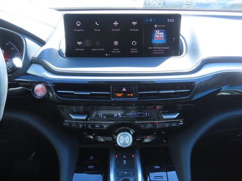 Used 2023 Acura MDX SH-AWD w/ Technology Package image 8