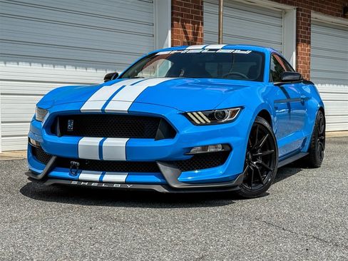 Used 2017 Ford Mustang Shelby GT350 w/ Electronics Package RWD image 7