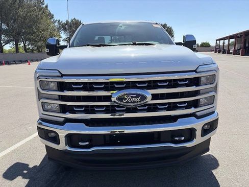 Used 2023 Ford F250 Lariat w/ Chrome Package AWD/4WD image 2