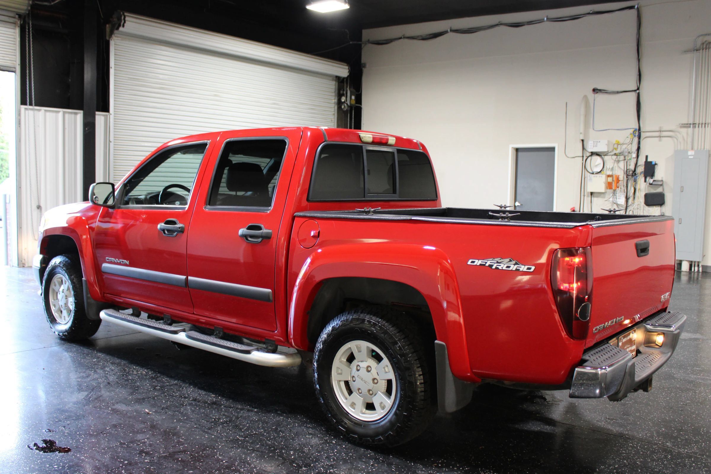 Used 2005 GMC Canyon SLE w/ Safe And Sound Package RWD image 6