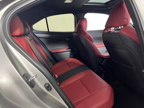 Used 2021 Lexus UX 250h F Sport image 30