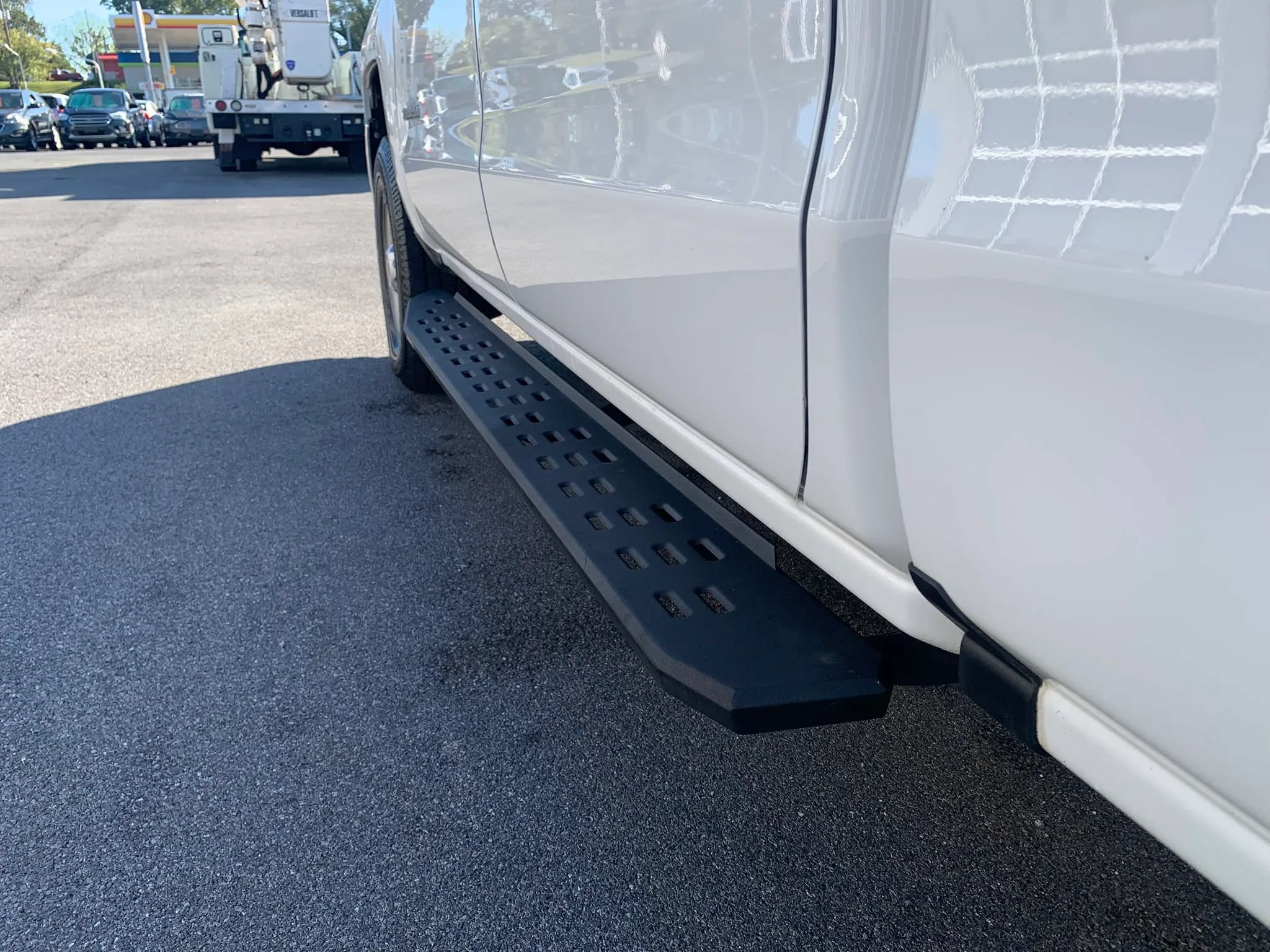 Used 2017 Chevrolet Silverado 3500 W/T AWD/4WD image 7