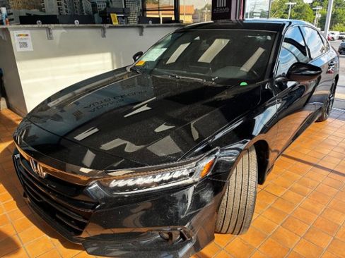 Used 2021 Honda Accord Sport image 7