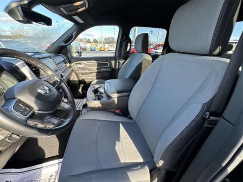 Used 2024 RAM 2500 Big Horn w/ Bed Utility Group image 11