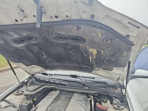 Used 2009 Pontiac G8 GT w/ Premium Package image 22