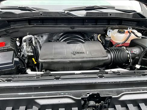 Used 2026 GMC Sierra 1500 SLT image 30