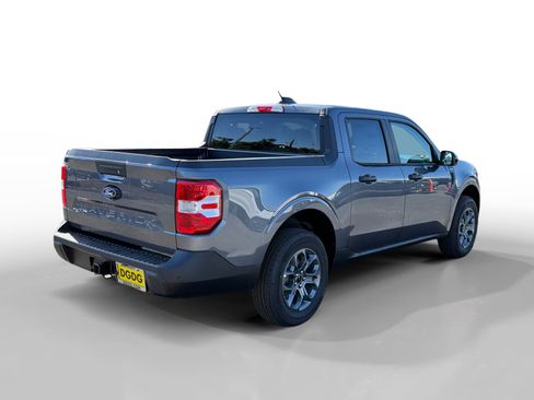 New 2026 Ford Maverick XLT w/ XLT Luxury Package FWD image 5