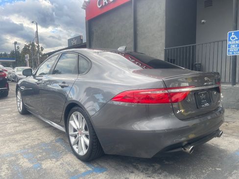 Used 2016 Jaguar XF R-Sport image 7