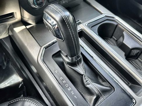 Used 2016 Ford F150 Lariat w/ Equipment Group 502A Luxury AWD/4WD image 23