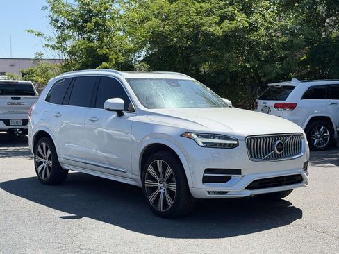Used 2023 Volvo XC90 B6 Ultimate w/ Protection Package Premier AWD/4WD image 1