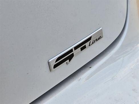 New 2025 Kia K4 GT-Line image 7