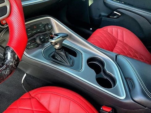 Used 2022 Dodge Challenger SRT Hellcat w/ SRT Black Package image 15