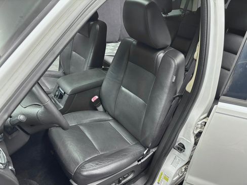 Used 2010 Ford Explorer Limited AWD/4WD image 30