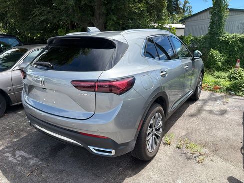 Used 2025 Buick Envision Preferred AWD/4WD image 11