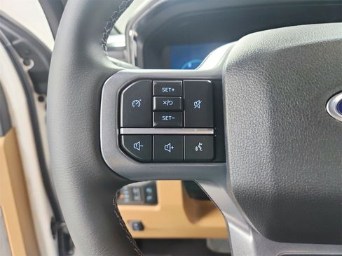 New 2026 Ford F250 Lariat w/ Chrome Package image 25