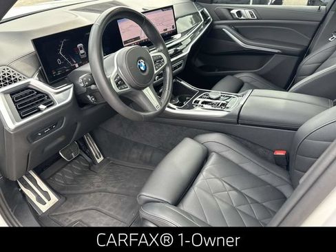 Used 2024 BMW X5 xDrive50e AWD/4WD image 2