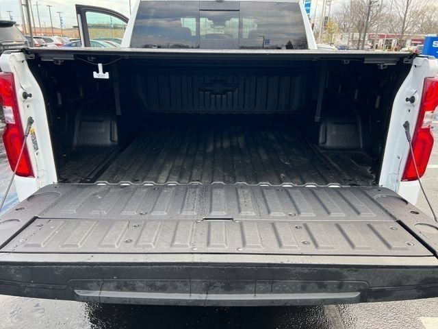 Certified 2026 Chevrolet Silverado 1500 ZR2 AWD/4WD image 37