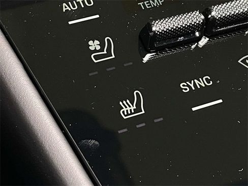 New 2026 Porsche Cayenne E-Hybrid Coupe image 34