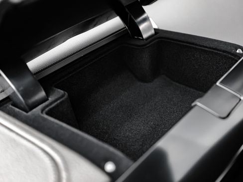 New 2026 GMC Yukon XL Denali w/ Sun & Power Step Package image 39