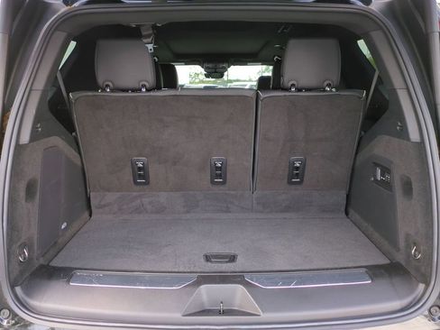 Used 2024 Cadillac Escalade Sport w/ Touring Package image 13